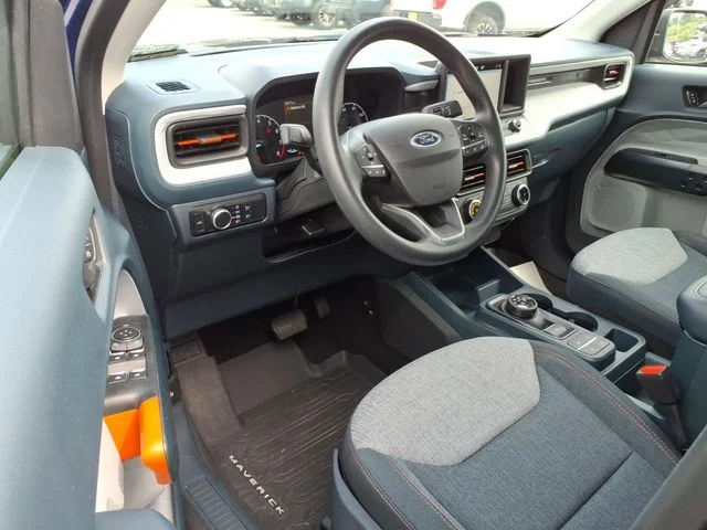 Used 2024 Blue Ford XLT image 23