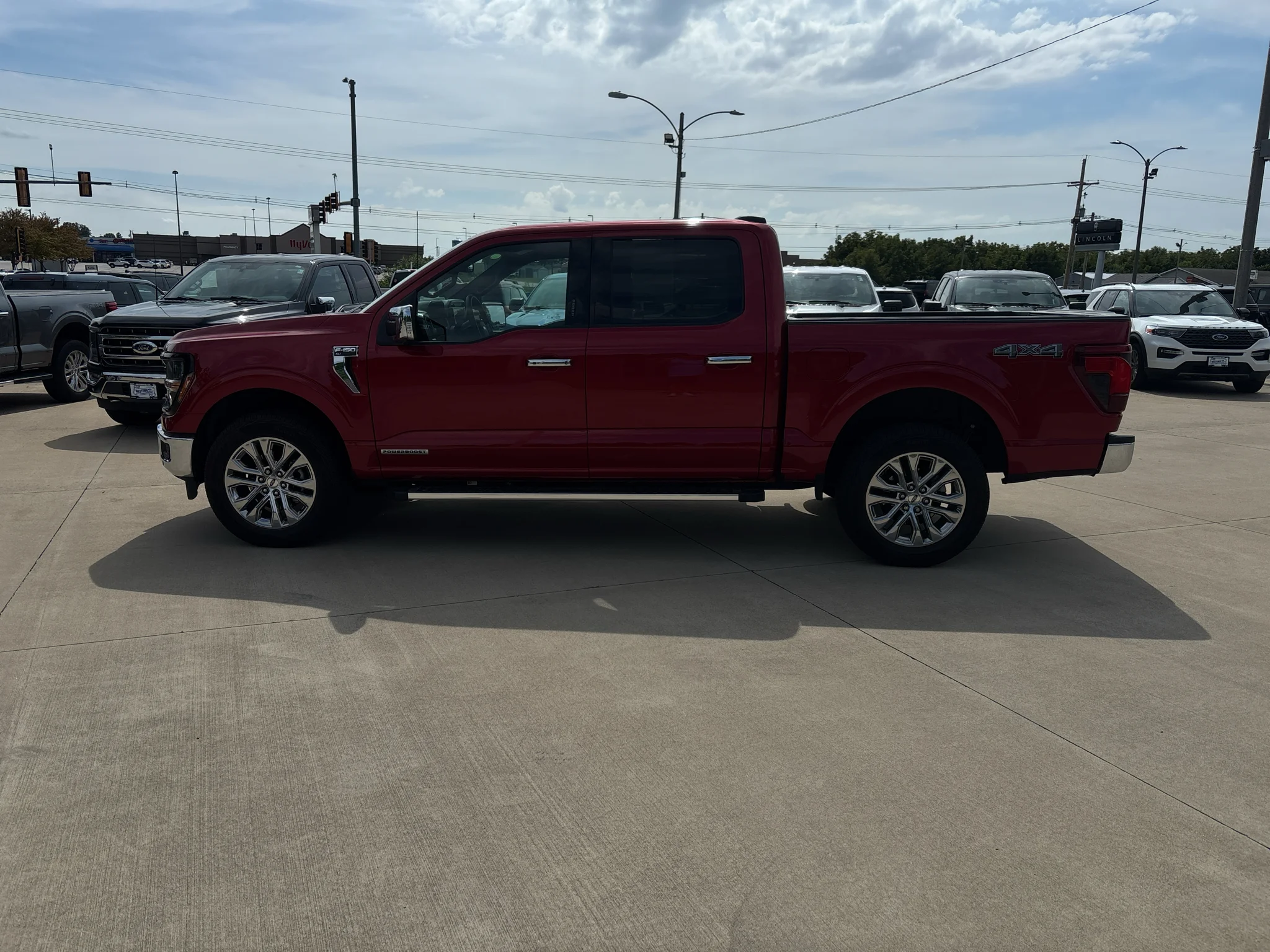 Used 2024 Rapid Red Metallic Tinted Clearcoat Ford XLT image 6