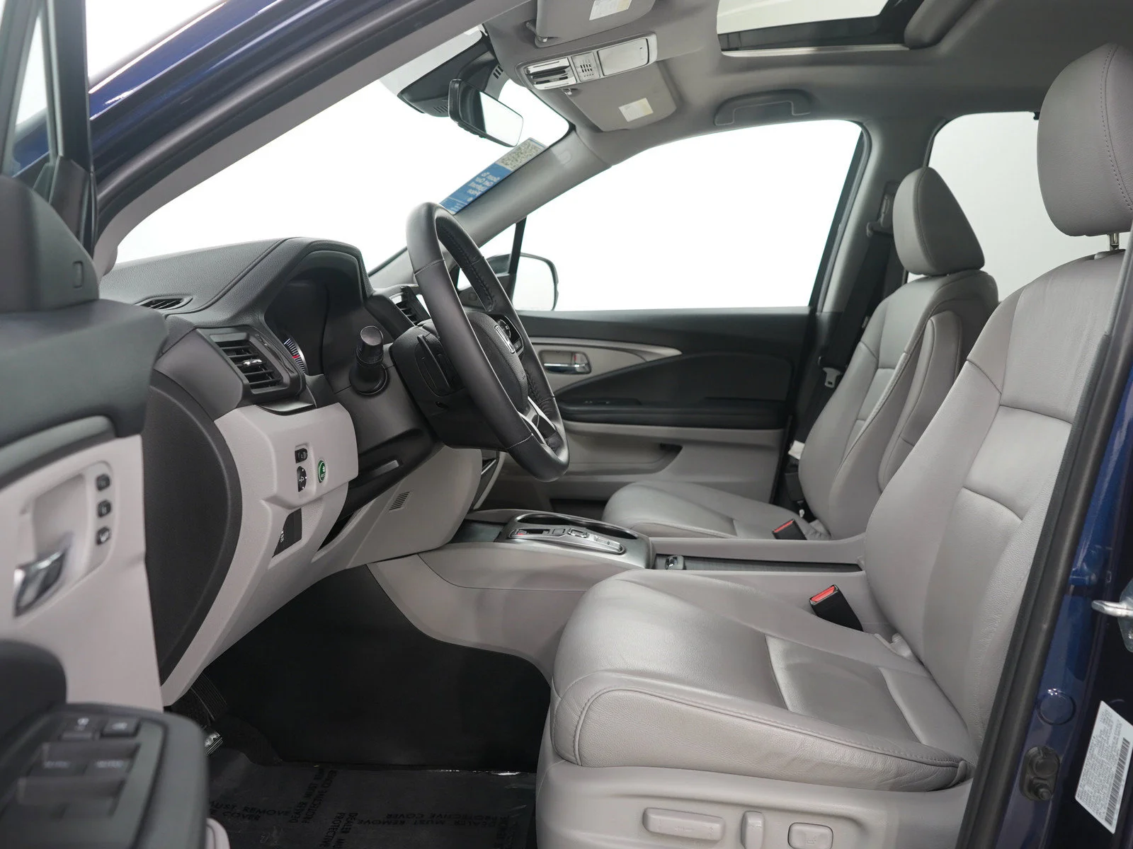 Used 2022 Blue Honda 5D WAGON EX-L 4WD image 21