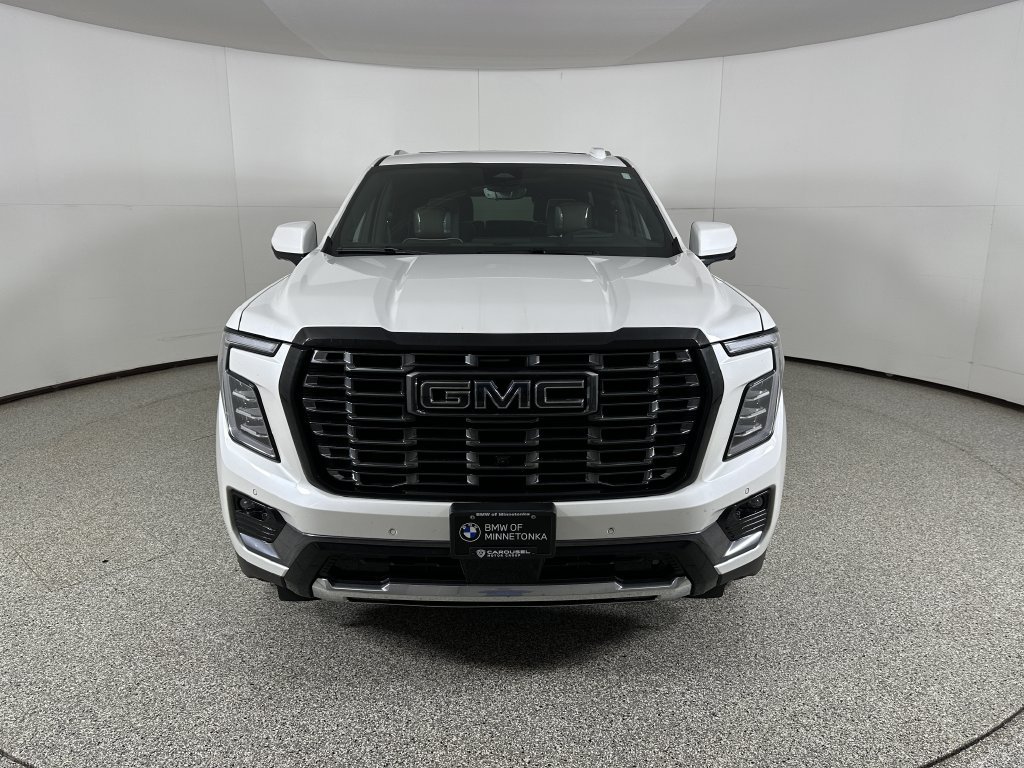 Used 2025 White GMC Denali Ultimate image 3