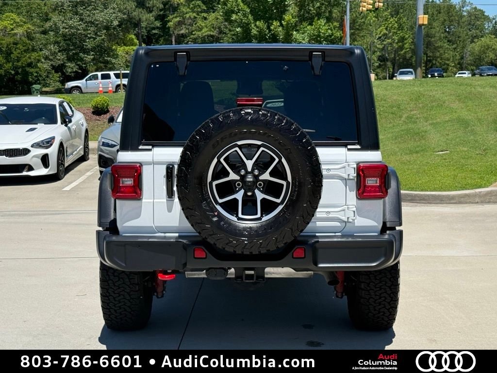 Used 2024 White Jeep Rubicon image 12