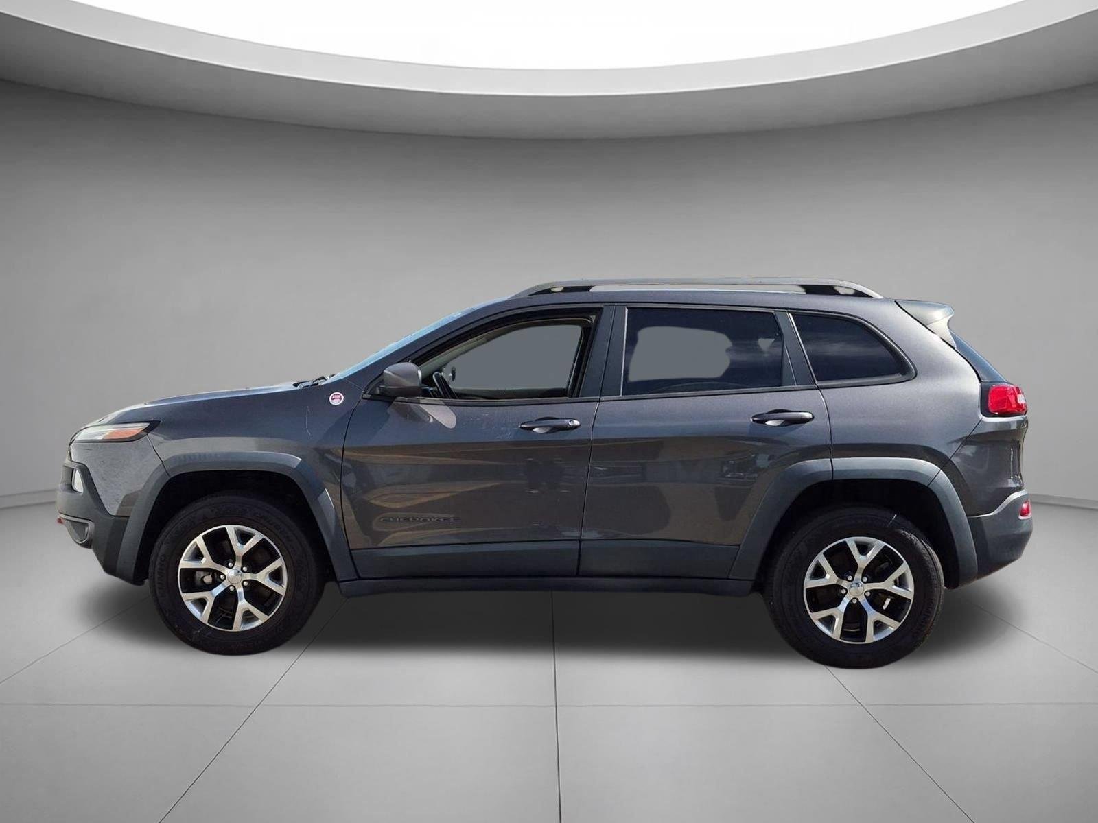 Used 2014 Jeep Cherokee Trailhawk with VIN 1C4PJMBS0EW139082 for sale in Goldsboro, NC