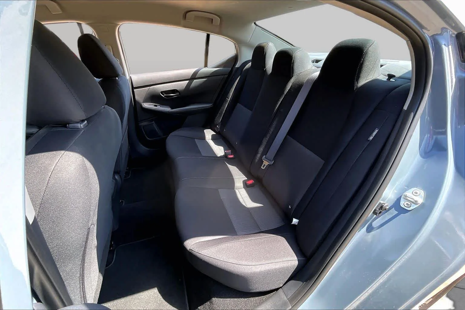 Certified Used 2025 Atlantic Gray Metallic Nissan SV image 18