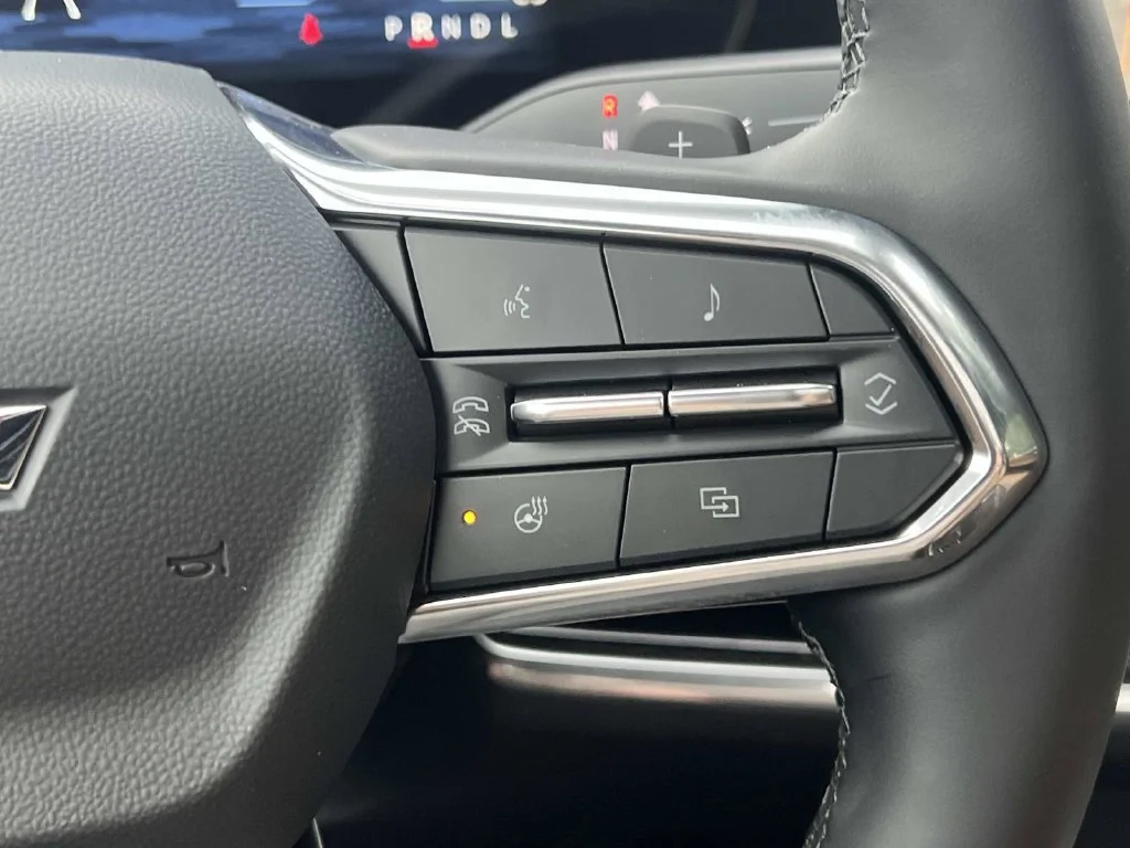 2027 Chevrolet Equinox ACTIV - Photo 21