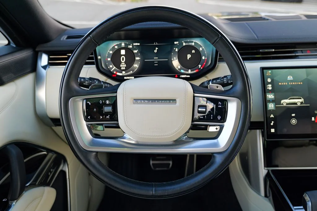 Used 2025 Gray Land Rover SE image 46