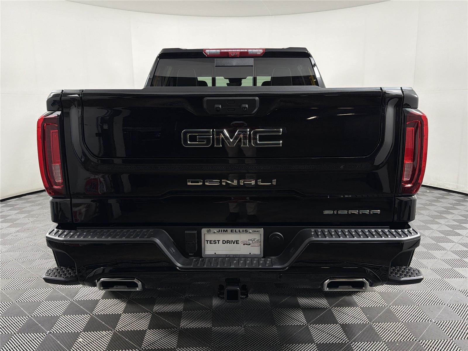 New 2026 Onyx Black GMC Denali Ultimate image 5