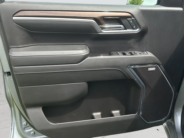 Used 2024 Gray Chevrolet RST image 18