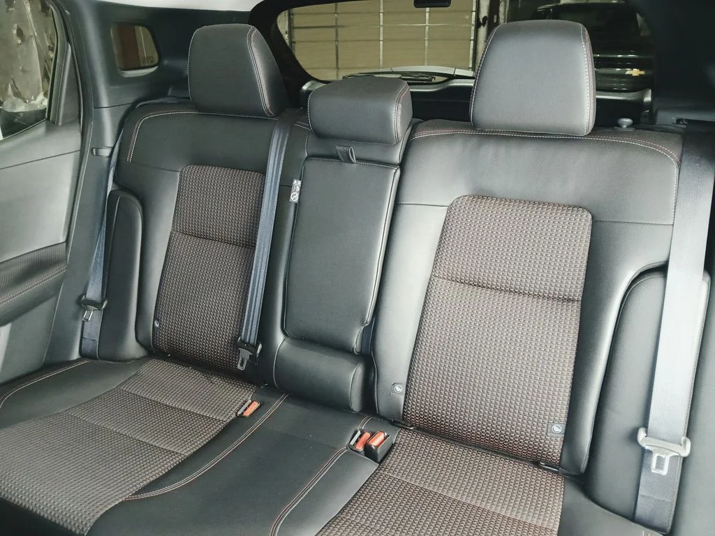 Used 2025 Black Nissan SR image 13