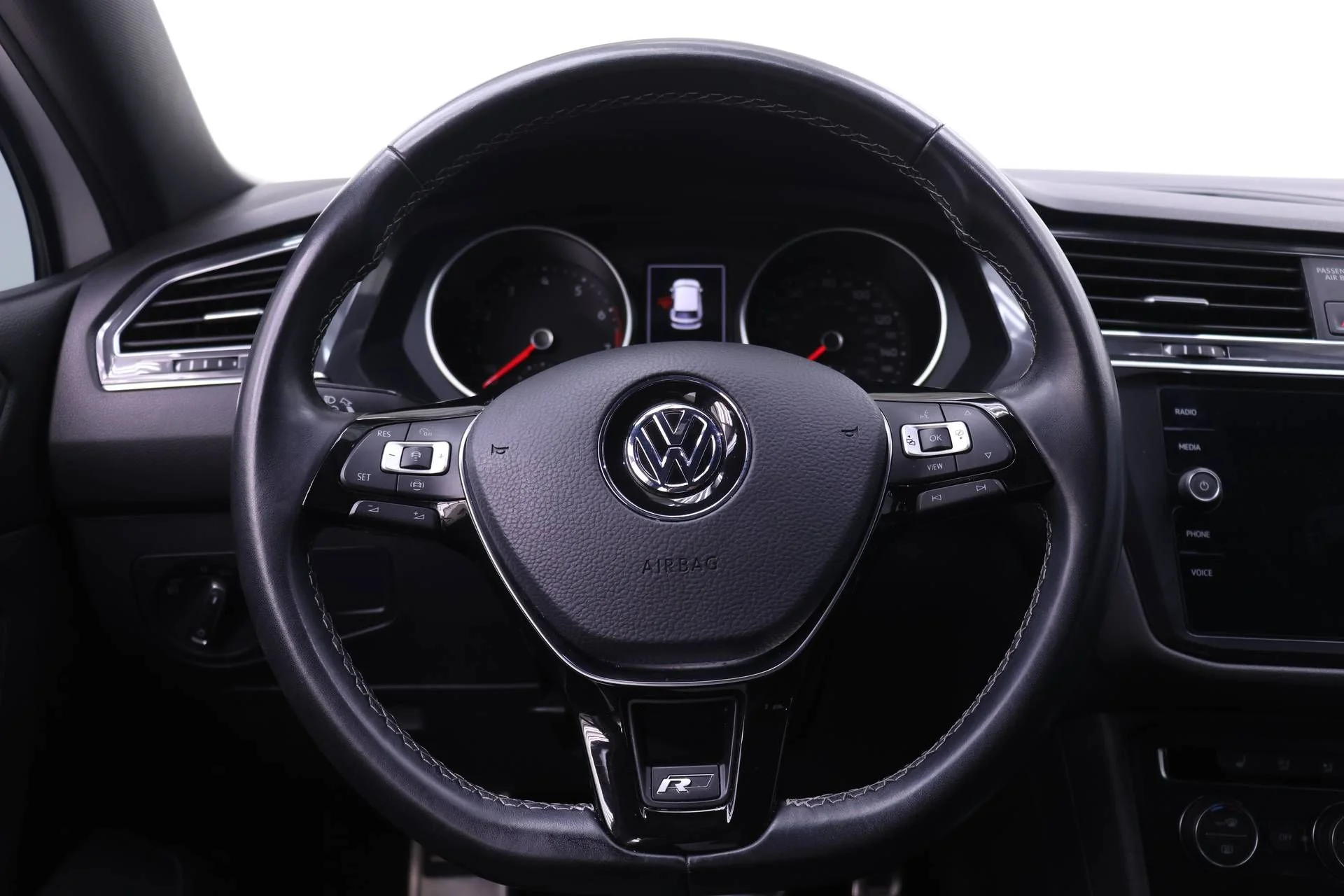 Used 2021 Pure White Volkswagen 2.0T SE R-Line Black image 13