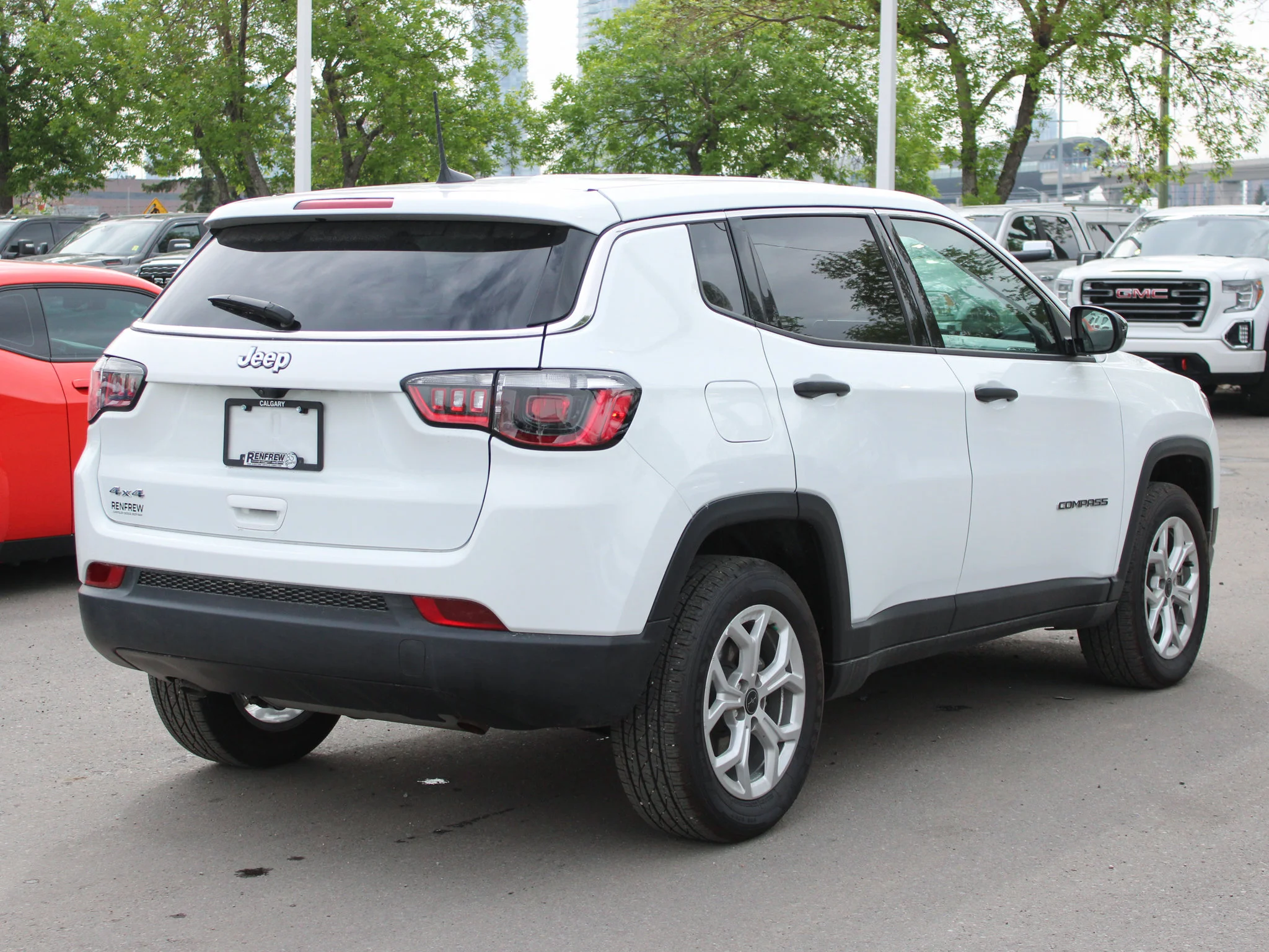 Certified Used 2025 White Jeep Sport * No Accidents | Heated Seats | Backup Camera | Forward Collision Warning image 14