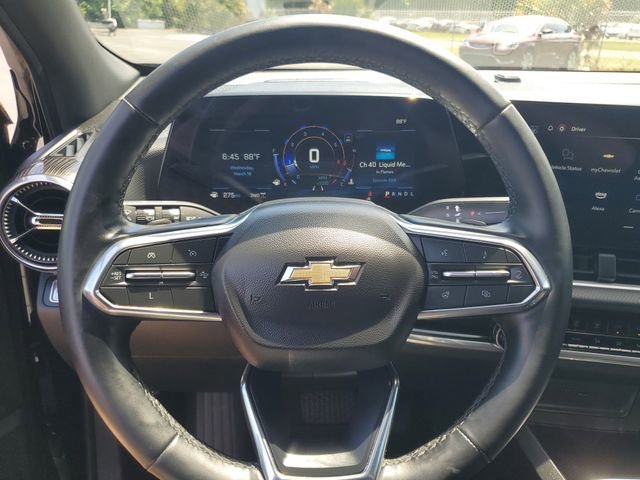 Certified Used 2025 Mosaic Black Metallic Chevrolet LT image 26
