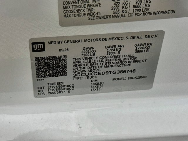 New 2026 Summit White Chevrolet Custom Trail Boss image 31