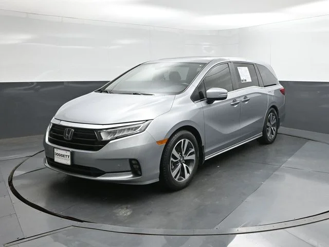 2022 Honda Odyssey Touring's photo