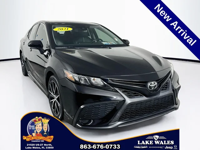 2021 Toyota Camry SE