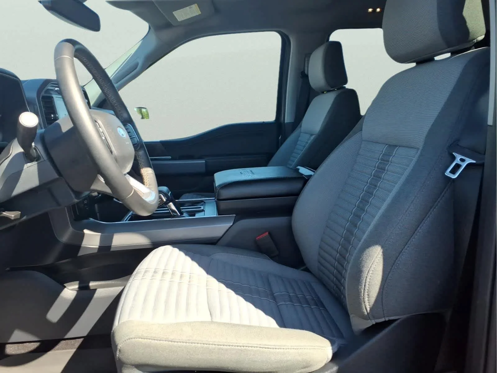 2023 Ford F-150 XLT - Photo 15