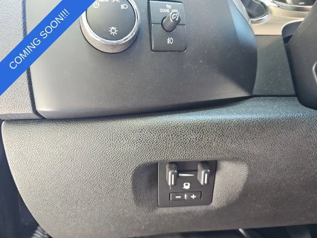 Used 2013 Black Chevrolet LT image 9