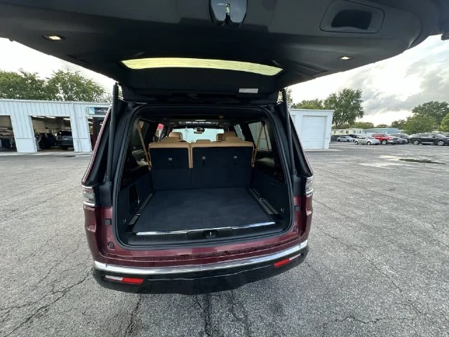 Used 2025 Red Jeep Series III image 31