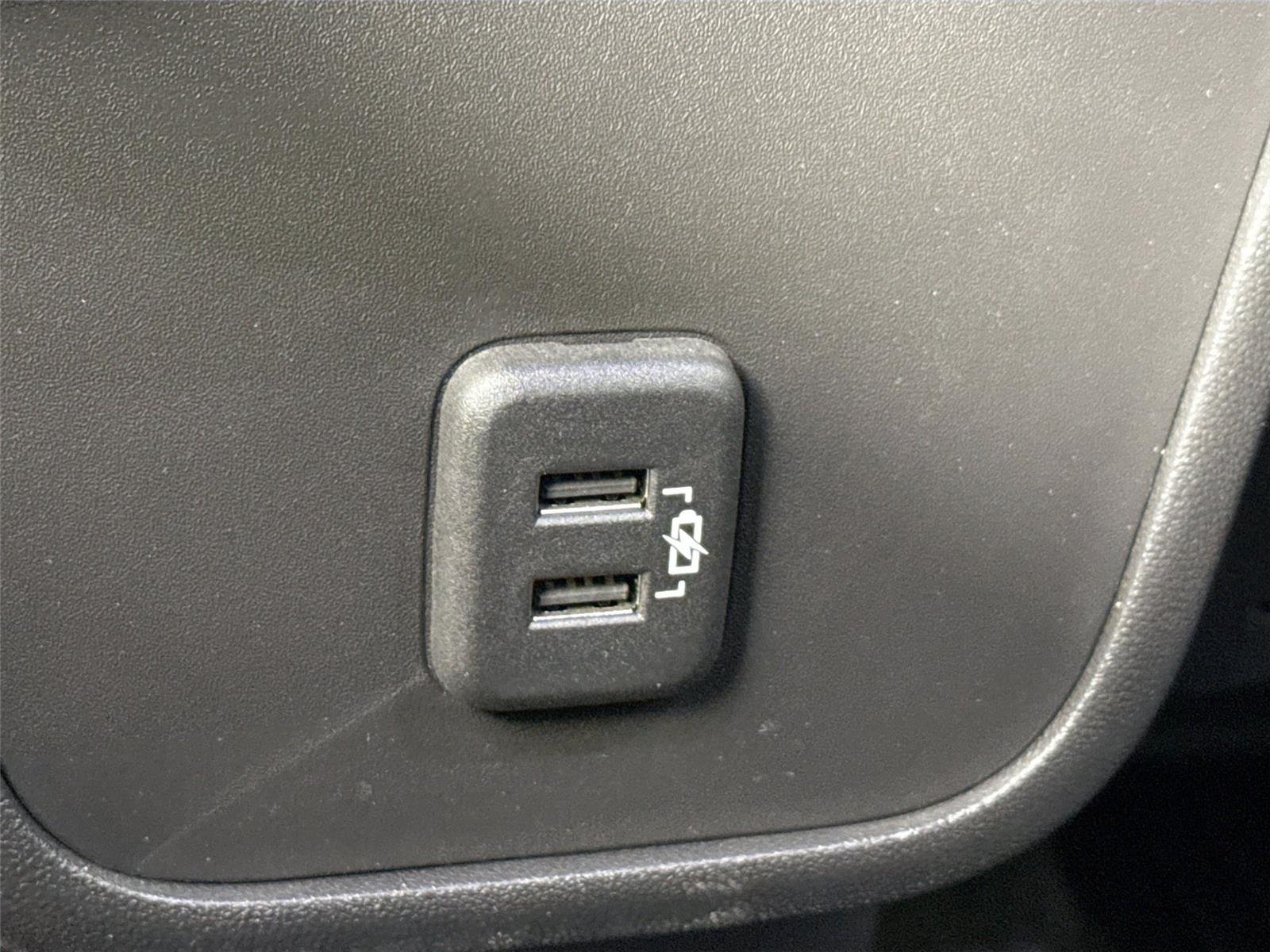 Used 2020 Midnight Blue Metallic Chevrolet LS image 34