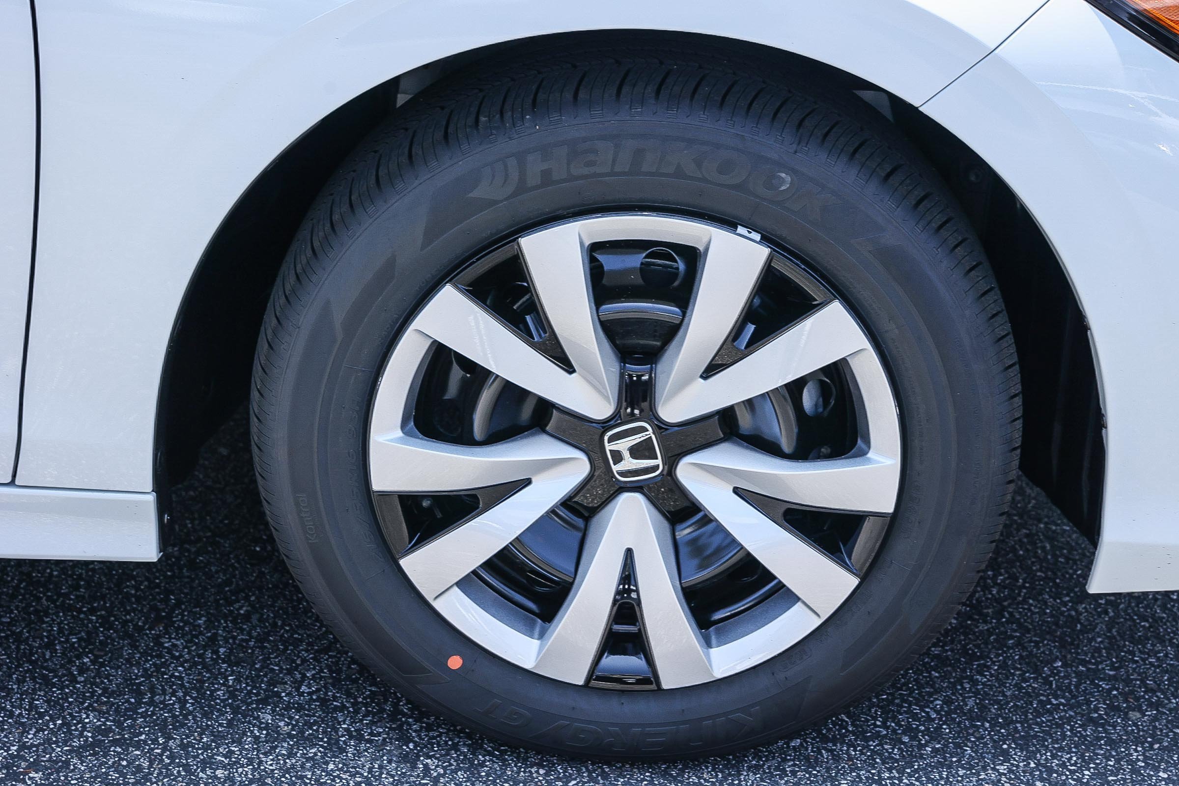 New 2026 Platinum White Pearl Honda LX CVT image 10