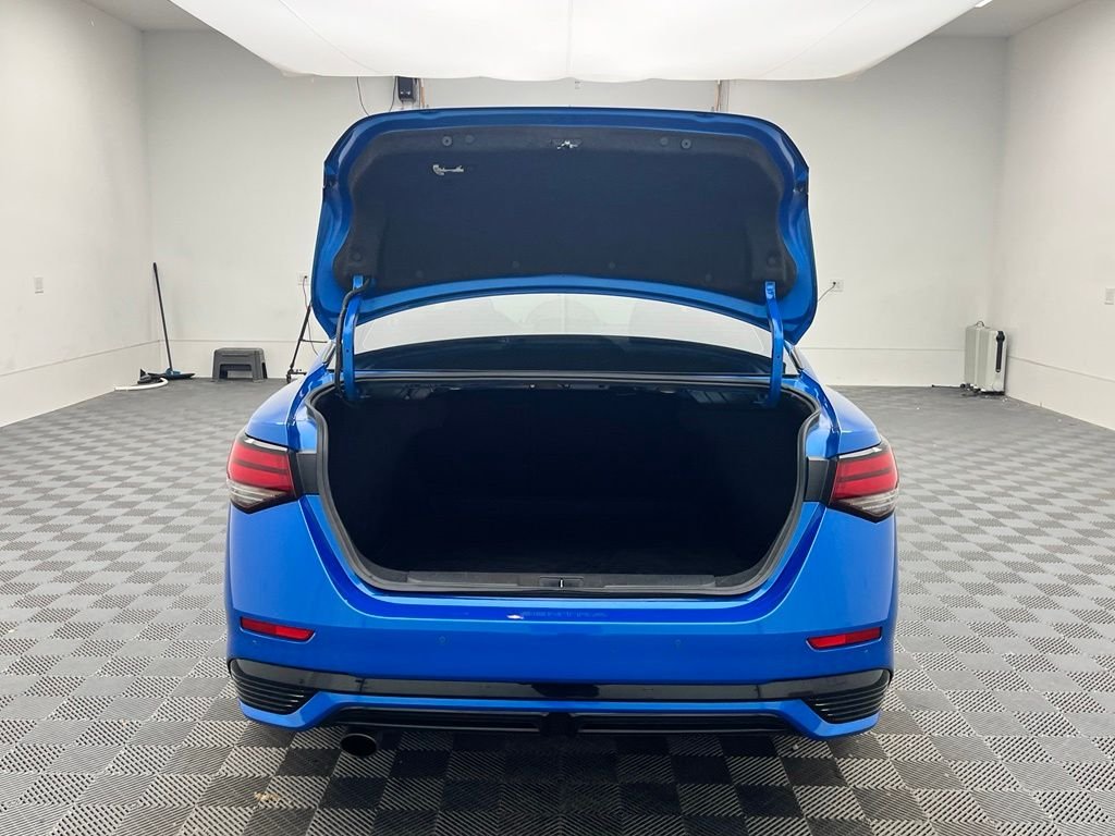 Used 2024 Blue Nissan SR image 10