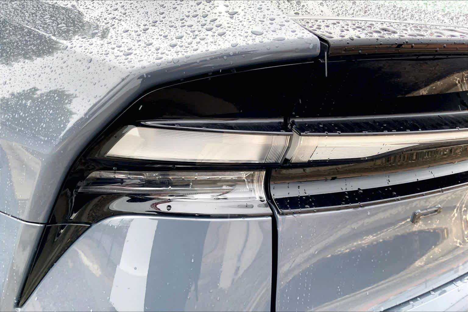 2026 Toyota Prius Plug-in Hybrid SE - Photo 25