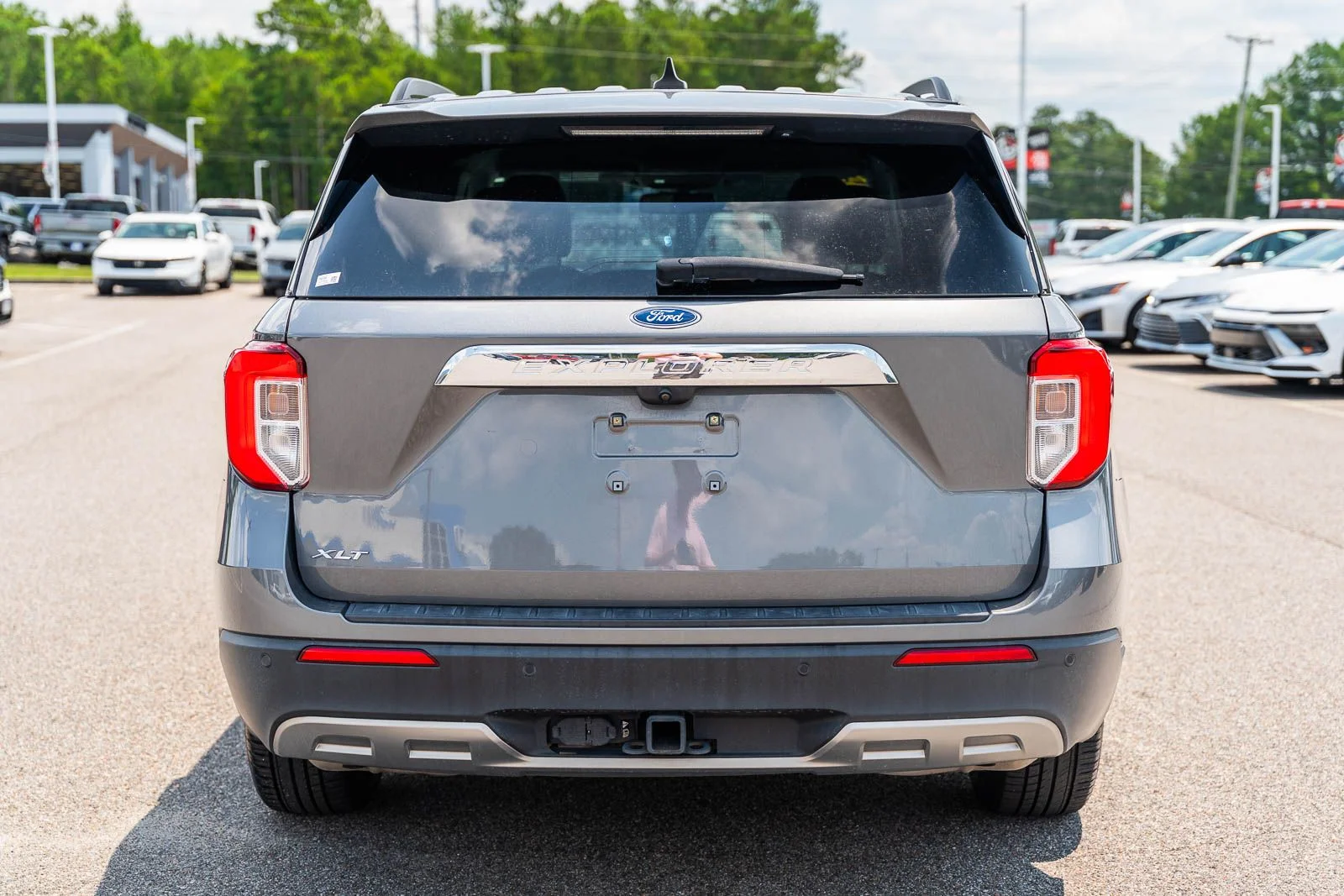 Used 2023 Gray Ford XLT image 5