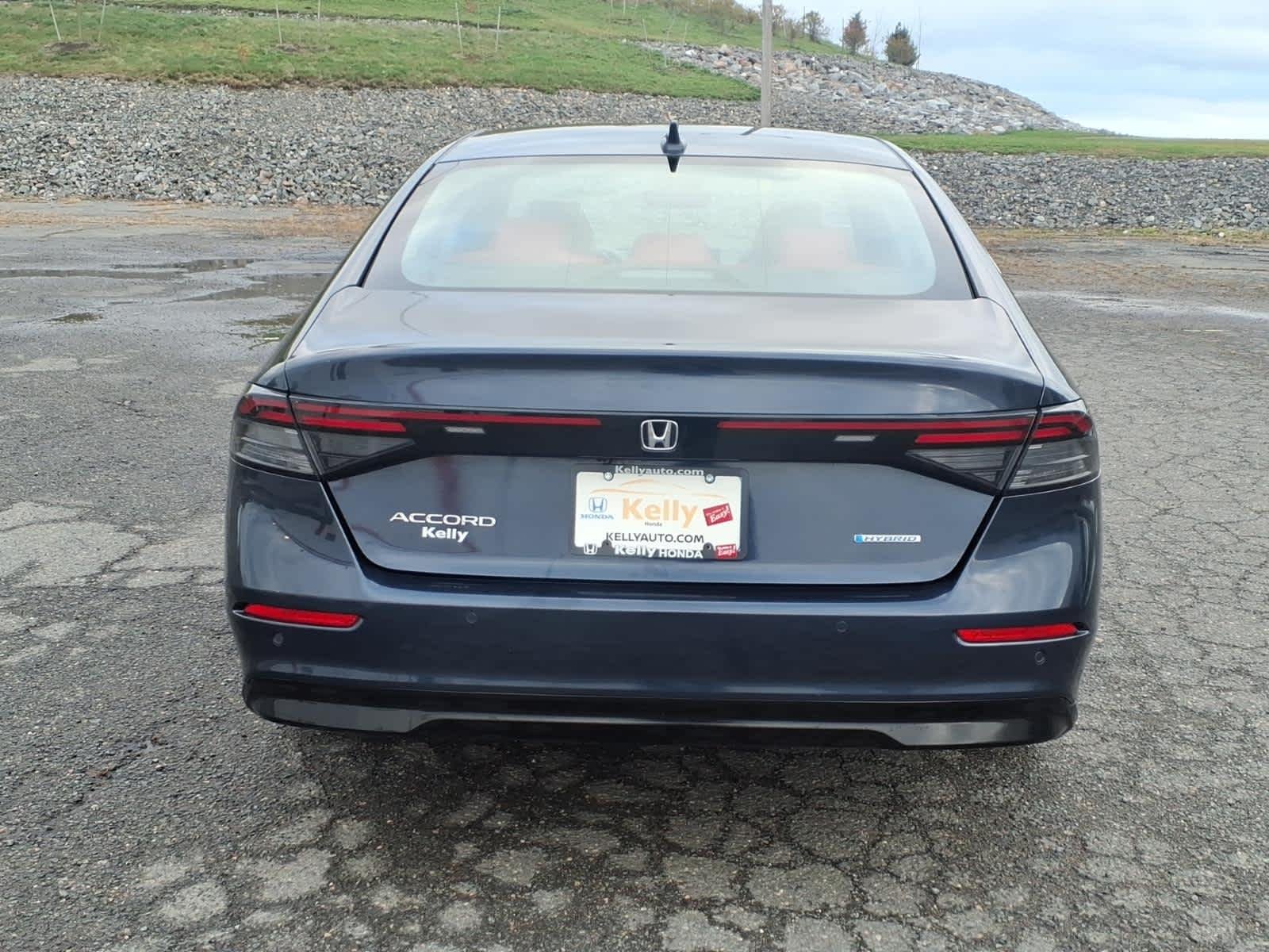 2024 Honda Accord Hybrid EX-L - Photo 6