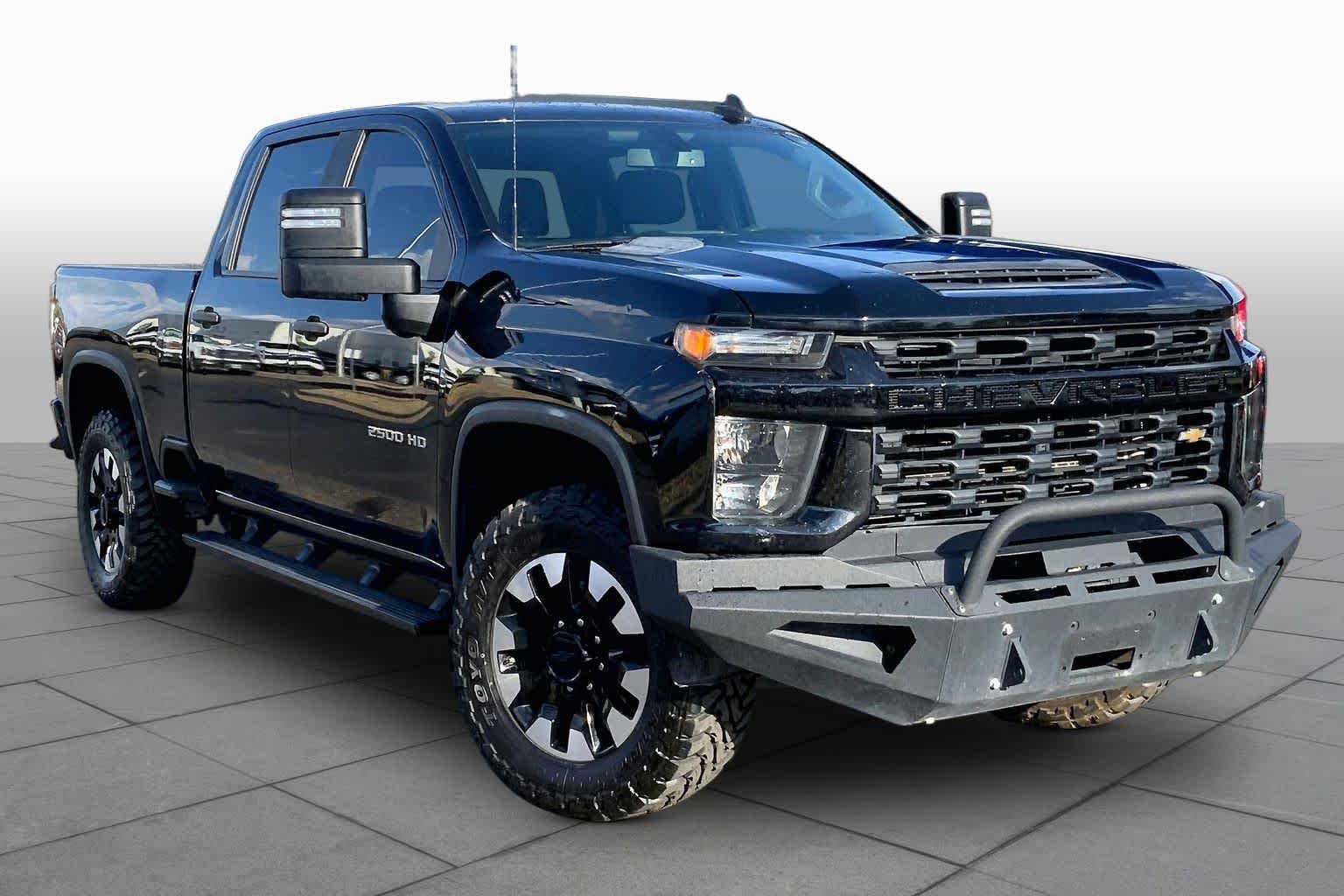 Used 2020 Black Chevrolet Custom image 3