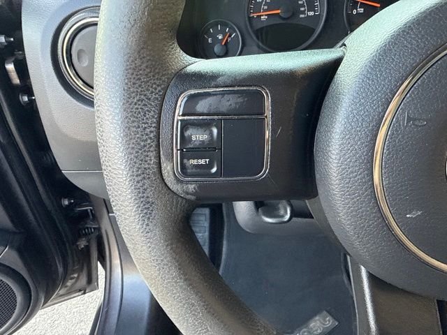 Used 2015 Gray Jeep Sport image 20
