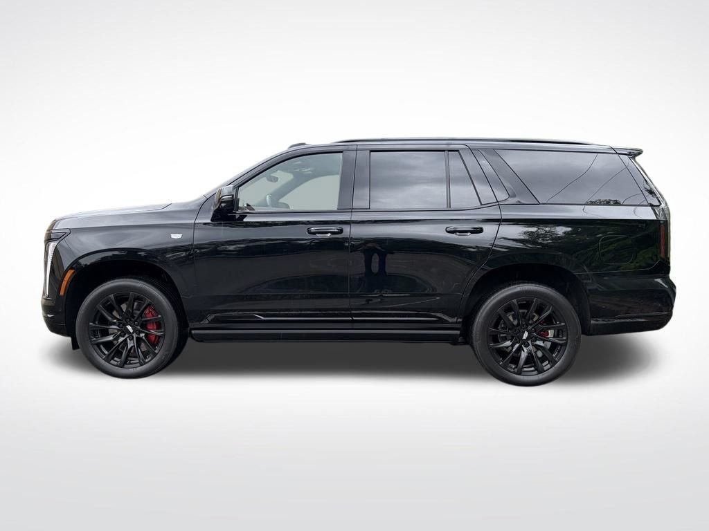 Used 2025 Black Cadillac Sport image 4