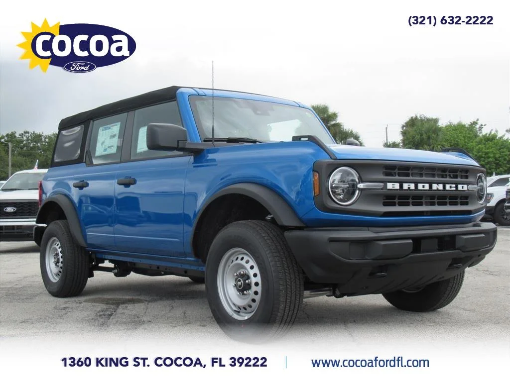 2025 Ford Bronco Base 4x4's photo