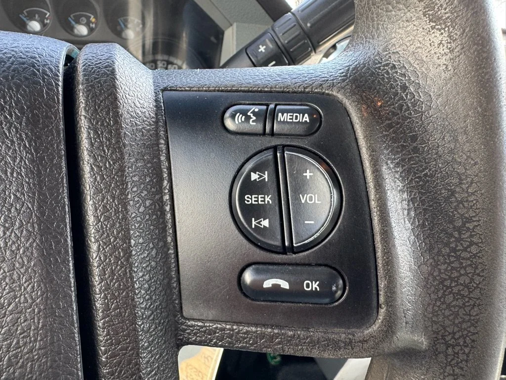 2015 Ford F-550 - Photo 14