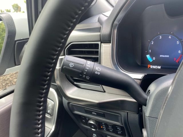 New 2026 White Ford Platinum image 17