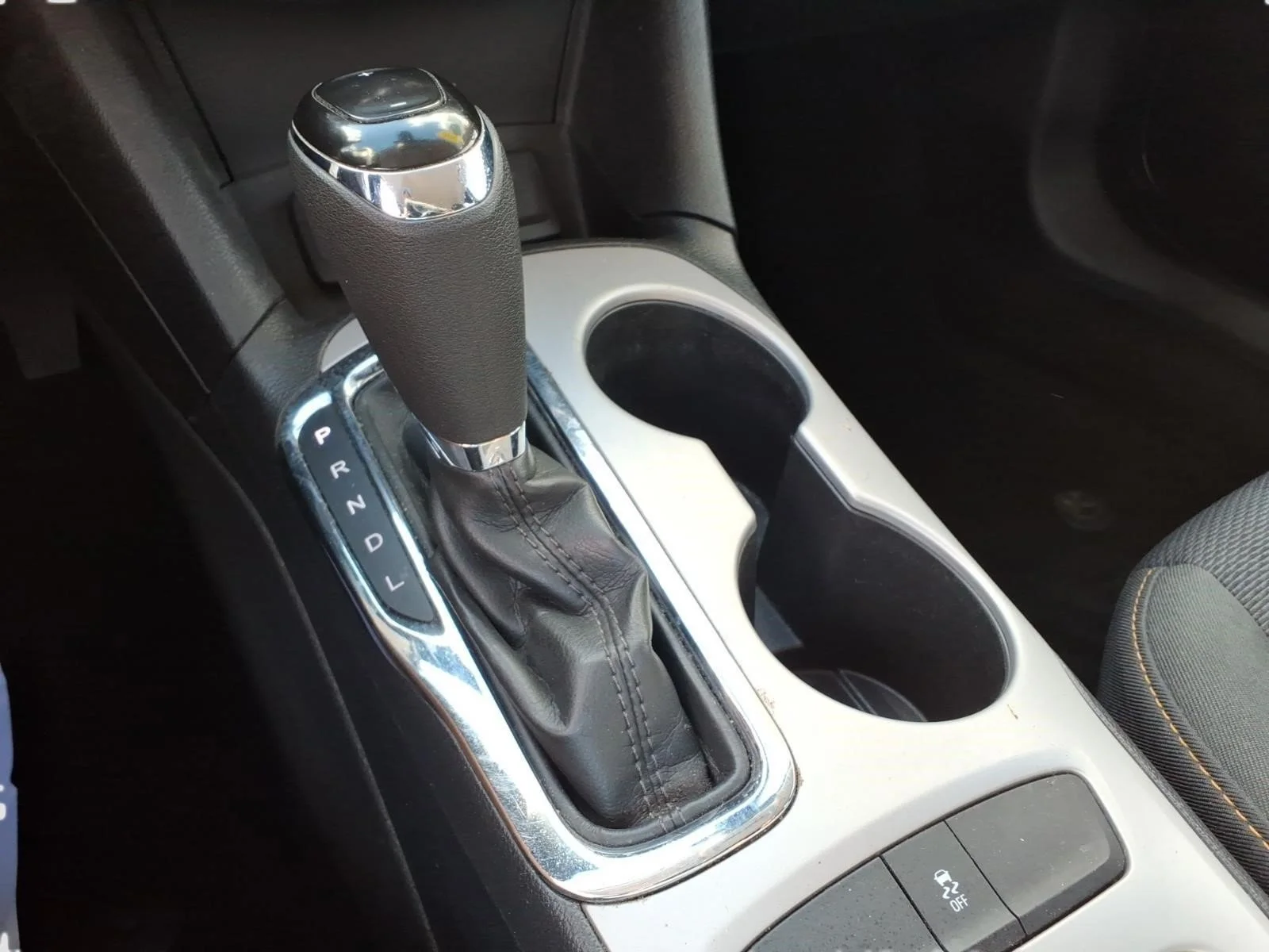 Used 2016 RED HOT Chevrolet LS image 21