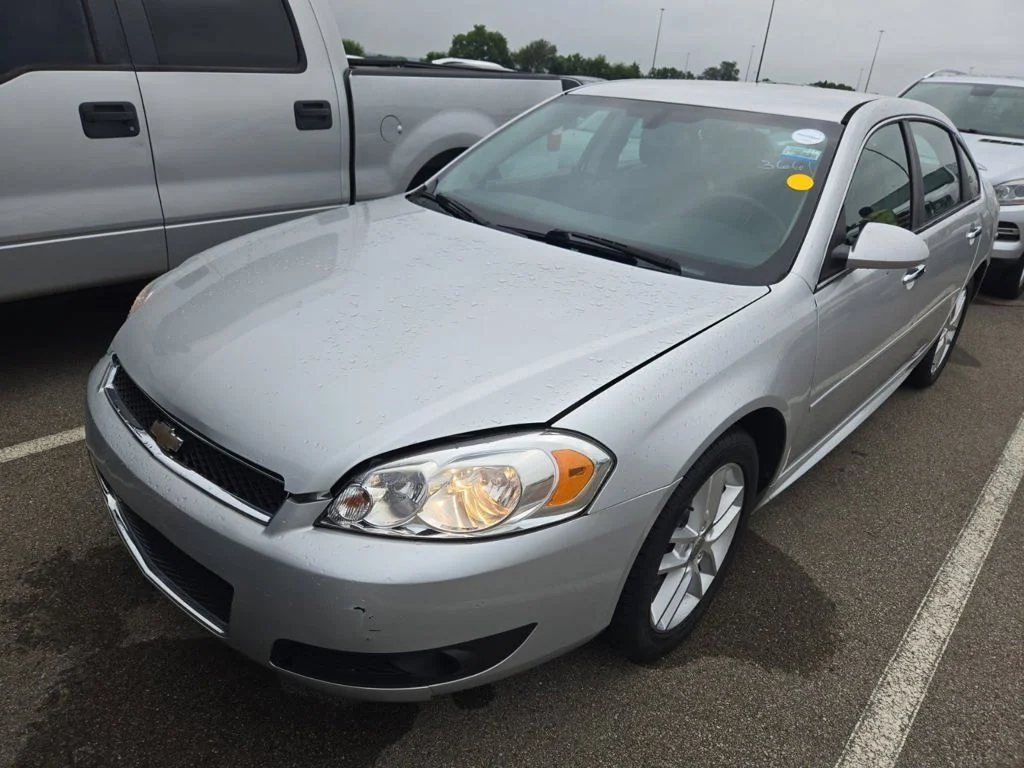 Used 2016 Silver Chevrolet LTZ image 5
