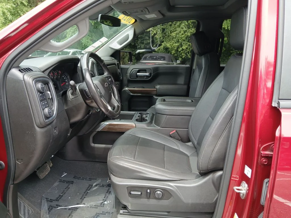 Used 2021 Red Chevrolet RST image 19