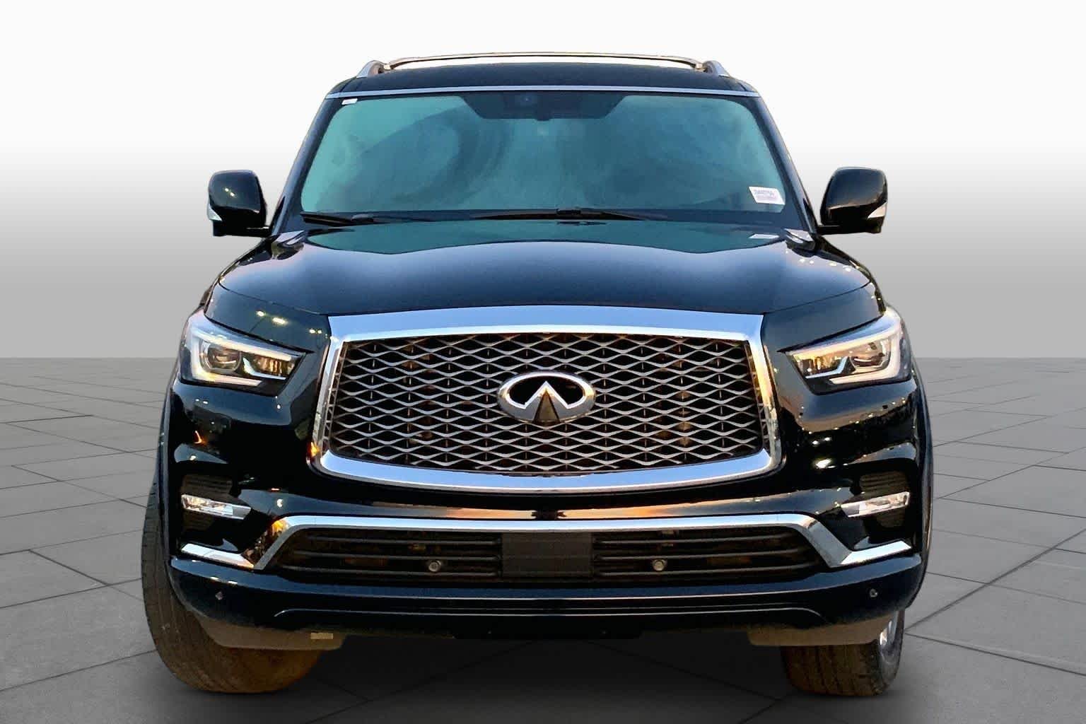Pre-Owned 2018 INFINITI QX80