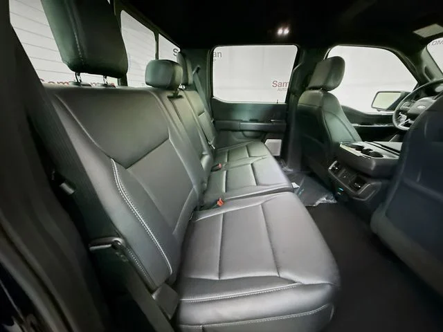 New 2026 Agate Black Metallic Ford Lariat® image 28