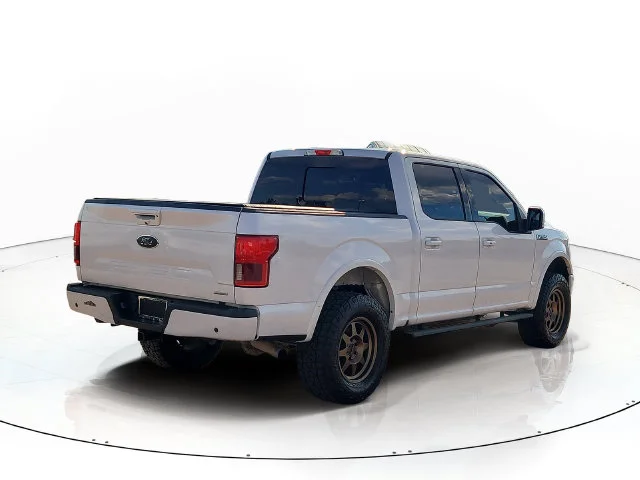 Used 2019 White Ford Lariat image 5