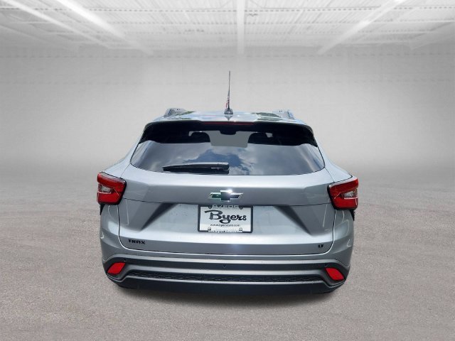 2026 Chevrolet Trax LT - Photo 6