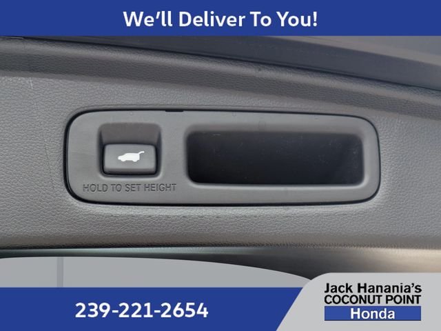Used 2023 Black Honda EX-L image 13