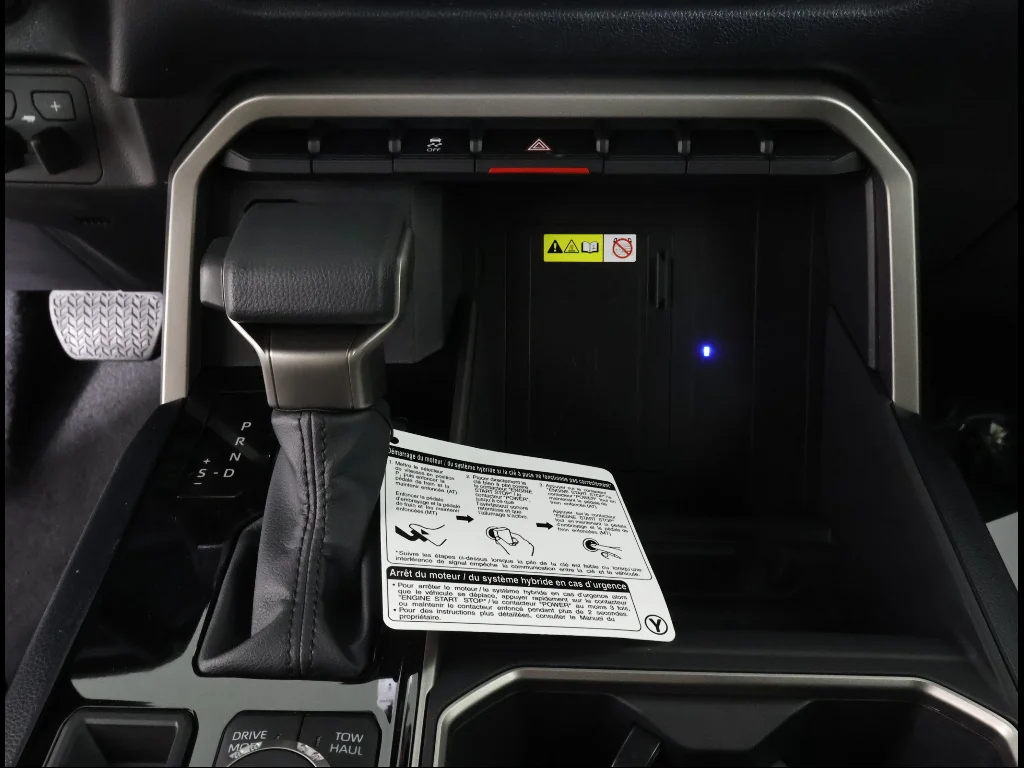 2026 Toyota Tundra SR5 - Photo 12