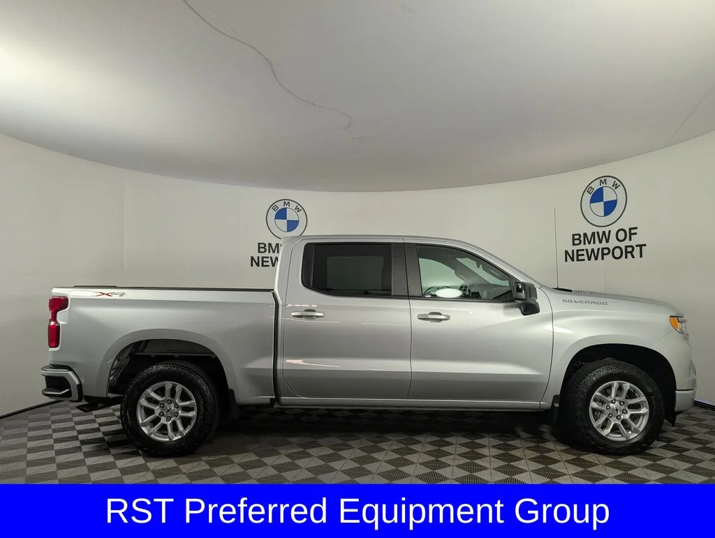 Used 2022 Silver Chevrolet RST image 8