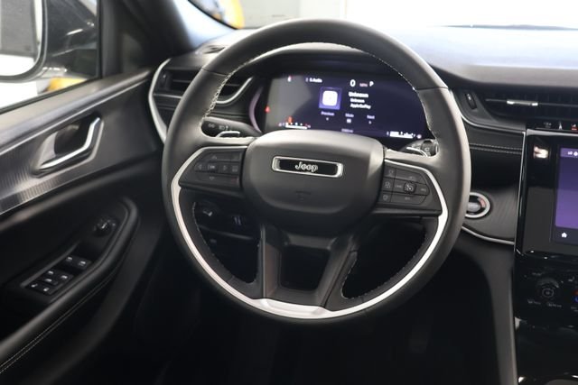 Used 2024 White Jeep Altitude X image 10
