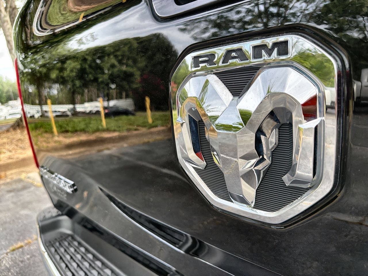 Used 2020  Ram Big Horn image 26
