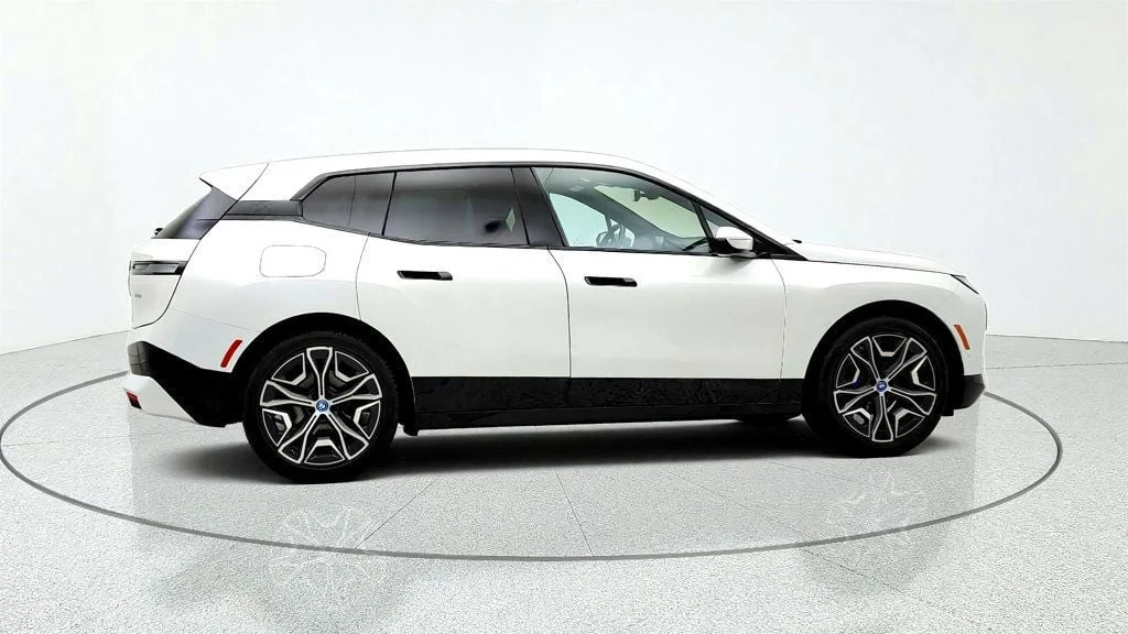 Used 2024 Mineral White Metallic BMW xDrive50 SAV w/ Driving Assist Pro, Sport Pkg & 22