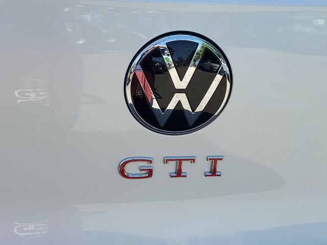 New 2026 White Volkswagen SE image 7