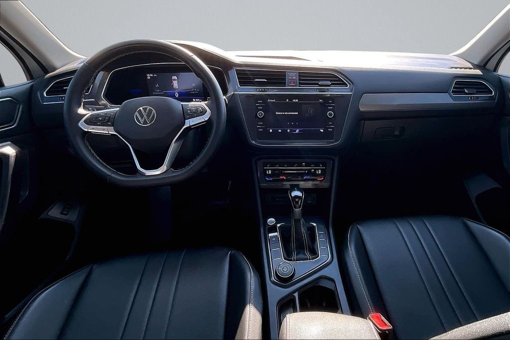 Used 2022 White Volkswagen 2.0T SE image 13