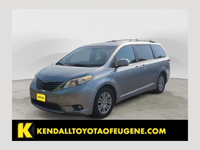 2012 Toyota Sienna XLE