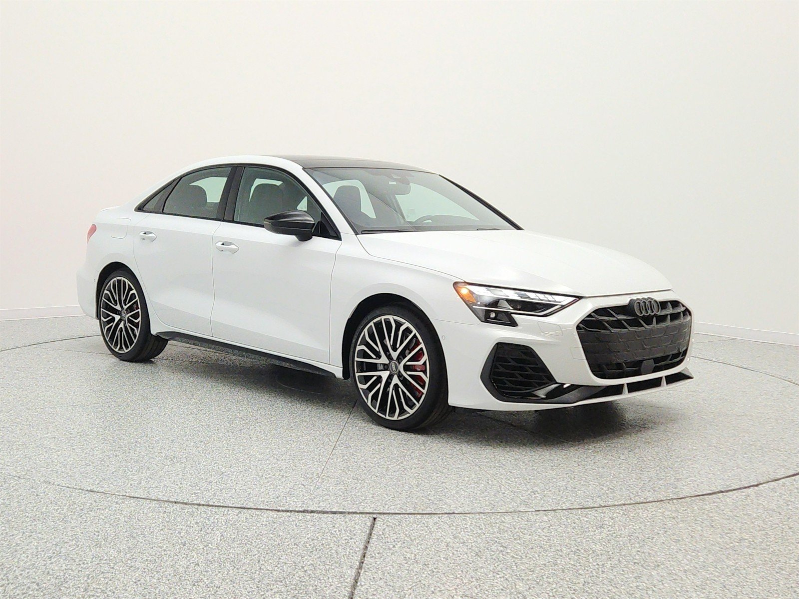 Used 2025 Glacier White Metallic Audi Premium Plus 2.0 TFSI quattro image 3